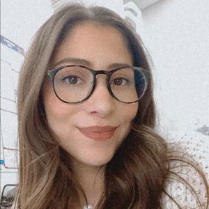 Meet your Posher, Lucila